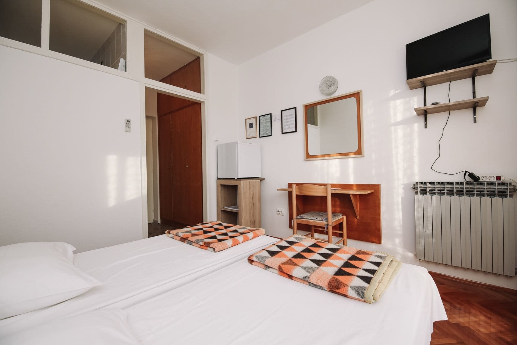 Apartments & Rooms Peranic ノヴァリャ エクステリア 写真