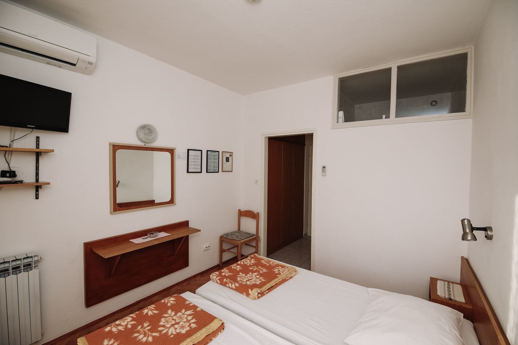 Apartments & Rooms Peranic ノヴァリャ エクステリア 写真