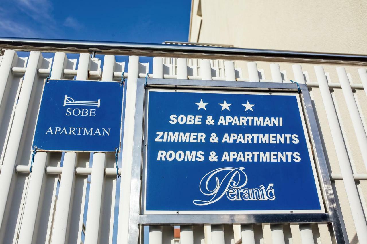 Apartments & Rooms Peranic ノヴァリャ エクステリア 写真