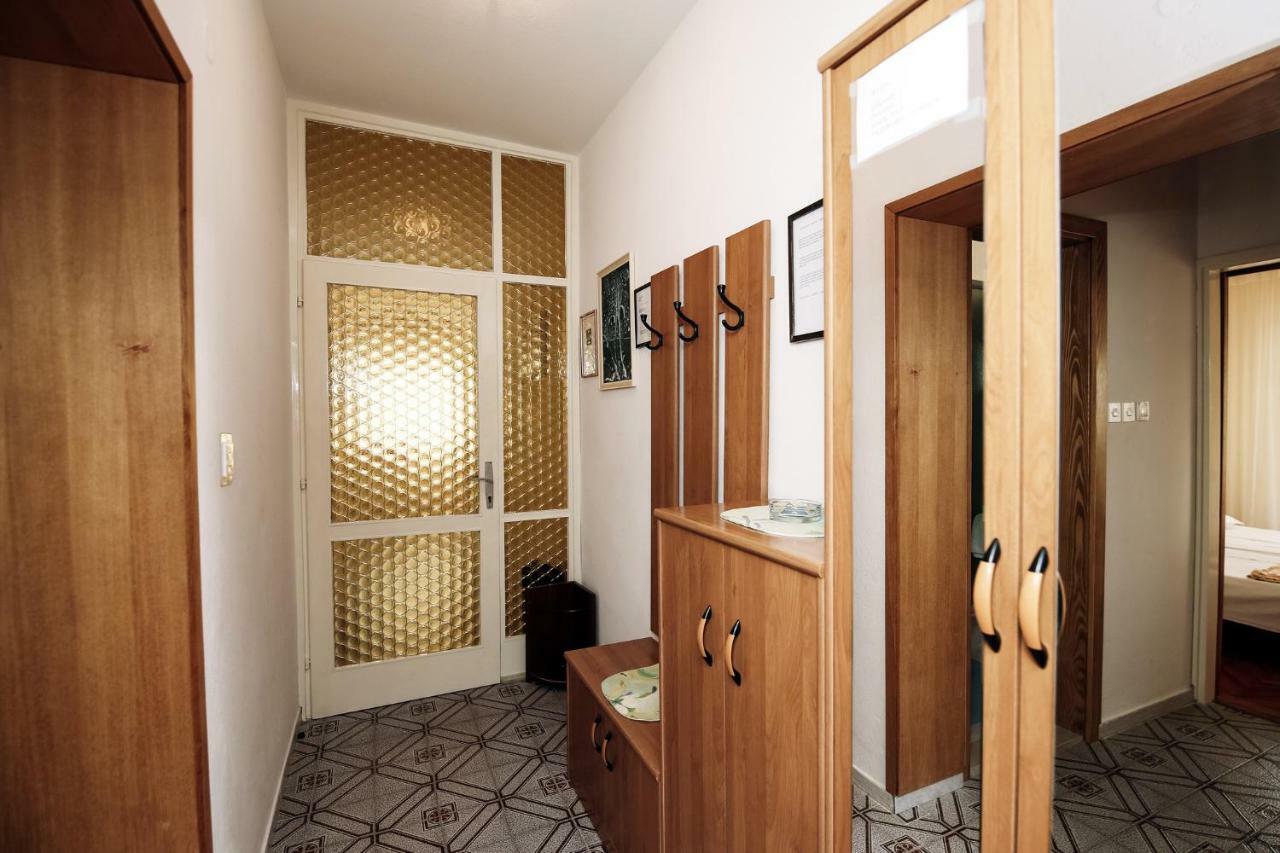 Apartments & Rooms Peranic ノヴァリャ エクステリア 写真